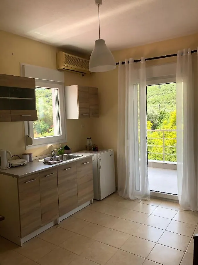 Sofia' S Beach House Torone